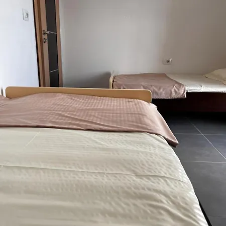 Selda Apartment *