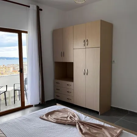 Selda Apartment *